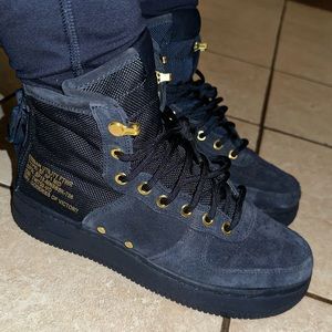 Nike SF Air Force 1 Mid